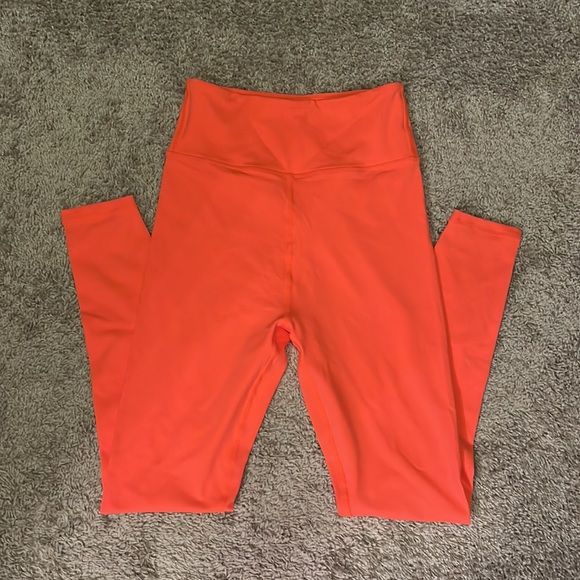 NWOT Orange Sports Bra & Leggings Set - Picture 5 of 7